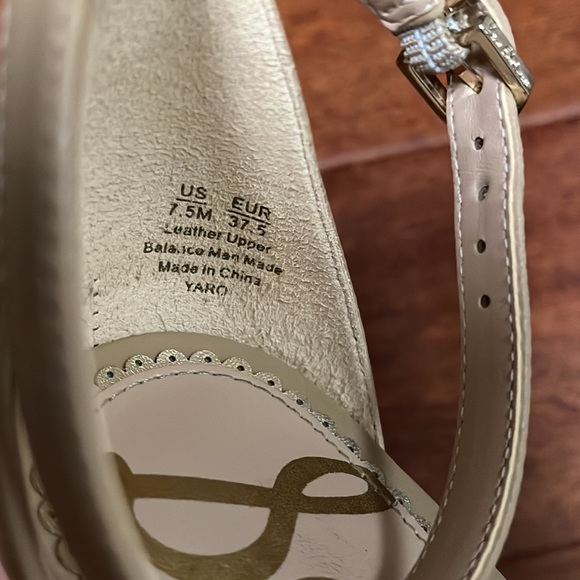 Sam Edelman Nude Strap Sandals - Picture 6 of 7